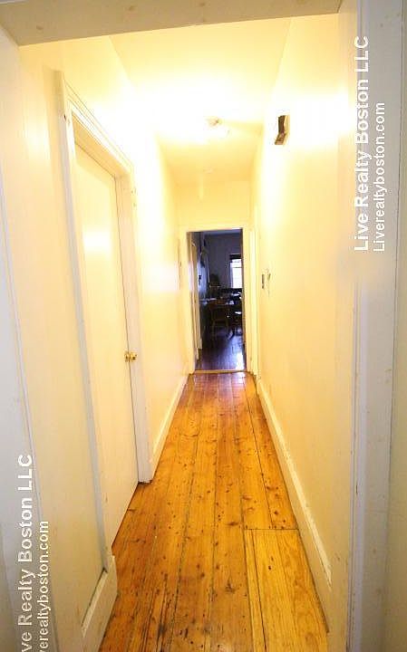 2nd image of 145 Brook St