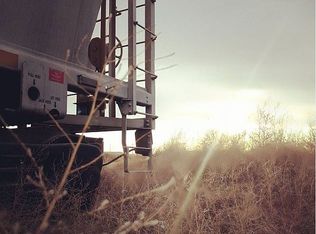 430 W City Limits St, Hugoton, KS 67951