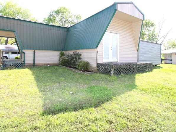 2162 Dodson St, Humboldt, TN 38343