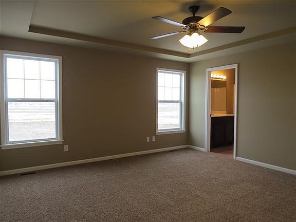 5th image of 14914 Euclid St