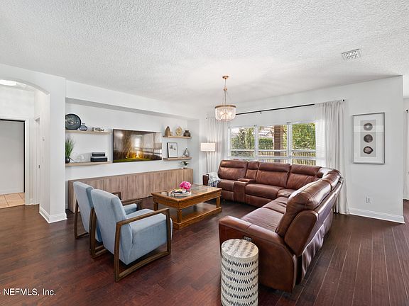 4th image of 6266 OLETA Way