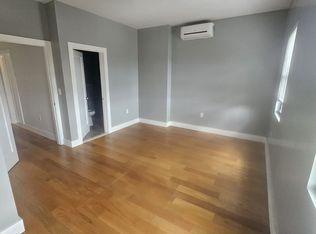 720 E 134th St FLOOR 3, Bronx, NY 10454