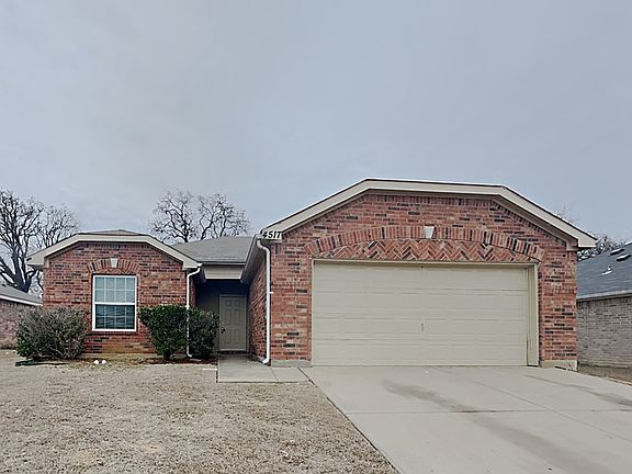 3rd image of 4517 Forest Glen Dr