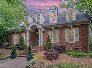 515 Daybreak Sq N, Greensboro, NC 27455