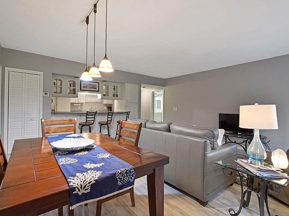 3rd image of 13334 Polo Club Rd APT 250