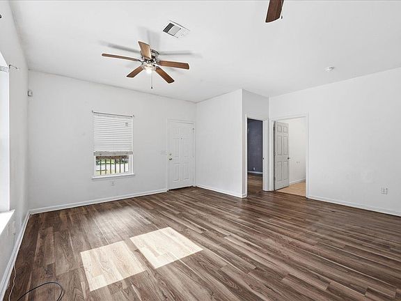 5th image of 1025 Fulton St