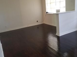 718 Fostoria Ln, Houston, TX 77076