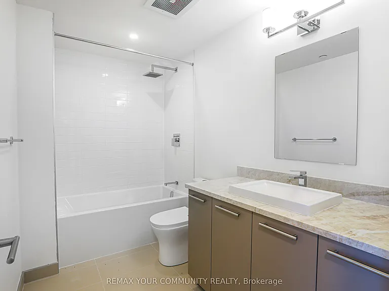 101 Cathedral High St #Penthouse 20 — Photo 15