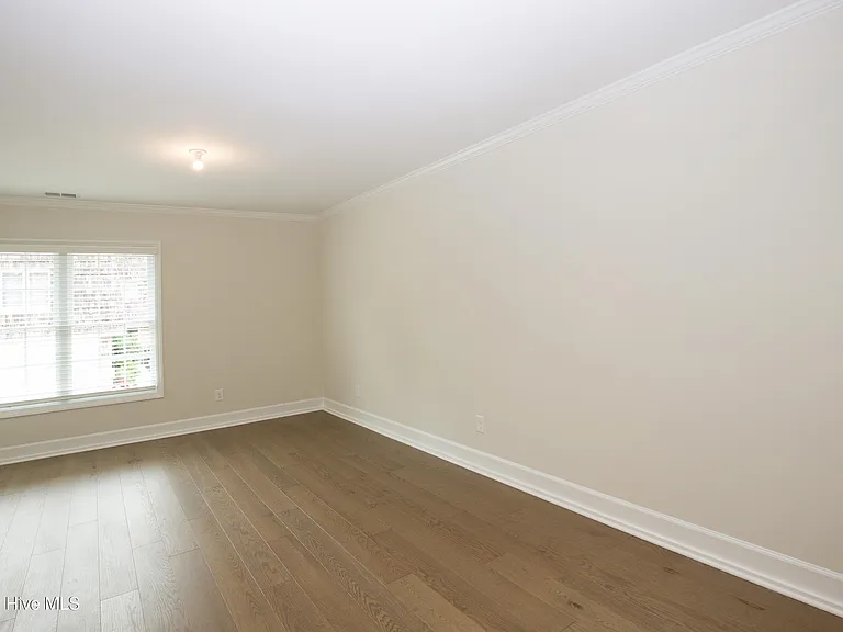 131 Racquet Ln — Photo 44