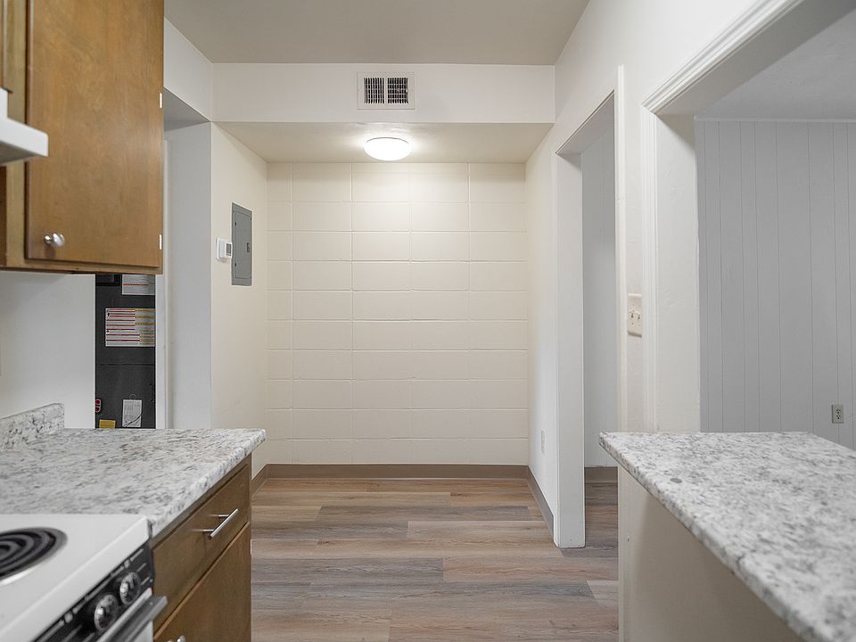1st image of 106 W 7th Ave