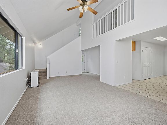 4th image of 16610 Mountain View Drive
