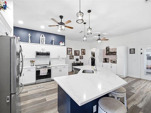 3rd image of 12041 SAPPHIRE DRIVE