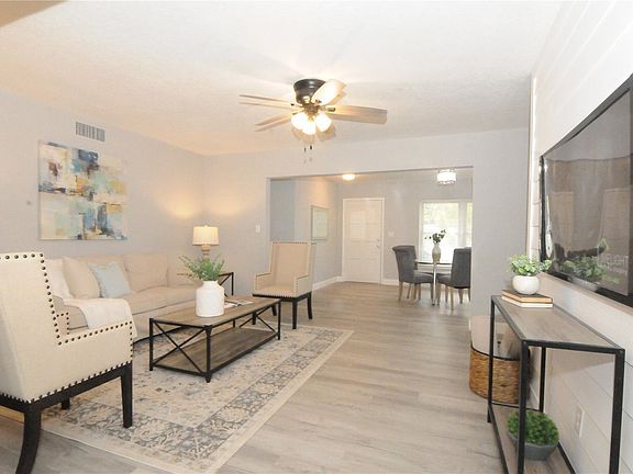 5th image of 1154 Stewart Dr