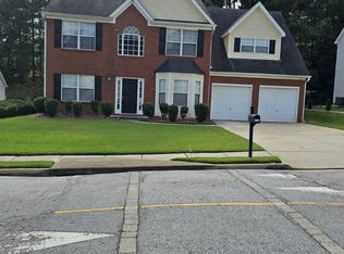 3910 Crescent Walk Ln, Suwanee, GA 30024