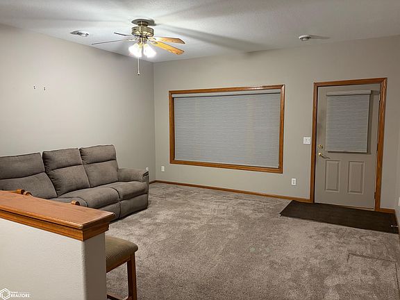 5th image of 630 Ratcliffe Dr