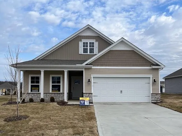 138 Chapman Dr, Granville, OH 43023