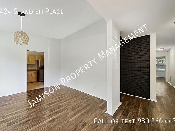 2nd image of 1424 Standish Pl
