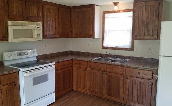 2nd image of 1516 4th St N