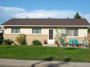 5003 Maple Way, Cheyenne, WY 82009