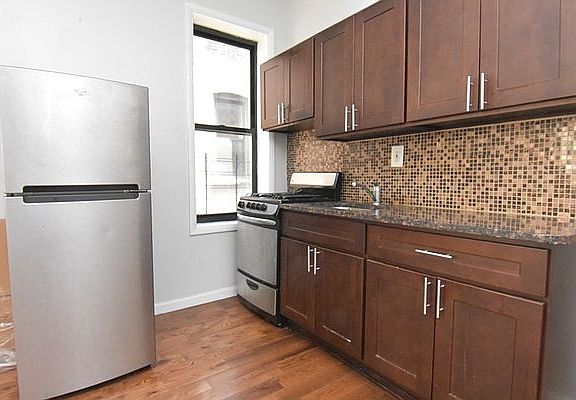 3rd image of 573 W 159th St #12AA