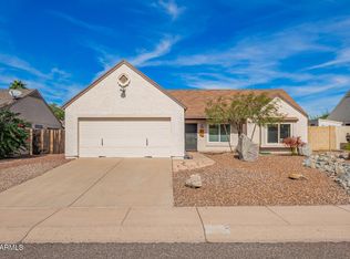 1118 E Wickieup Ln, Phoenix, AZ 85024