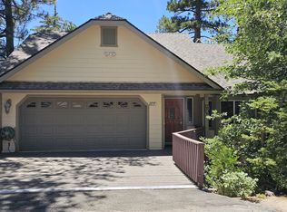 527 Sutter Ln, Lake Arrowhead, CA 92352