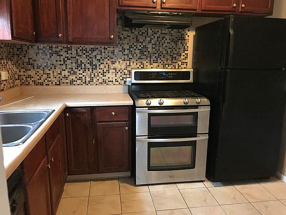 4th image of 12536 S Ada St