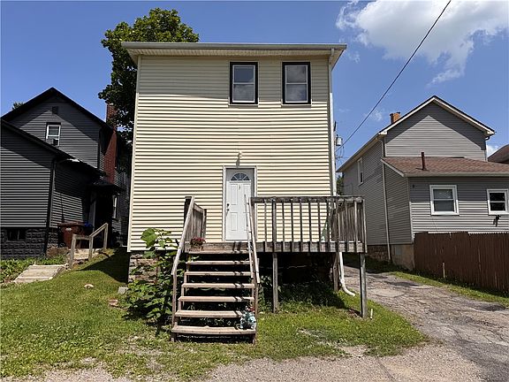 2nd image of 231 Jefferson Ave
