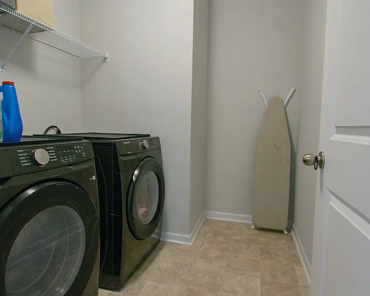 342 Ledgebrook Ln — Photo 18