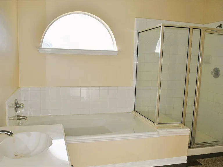 3140 Markscott Dr — Photo 9