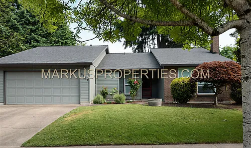 8367 SW Tygh Loop Photo 1