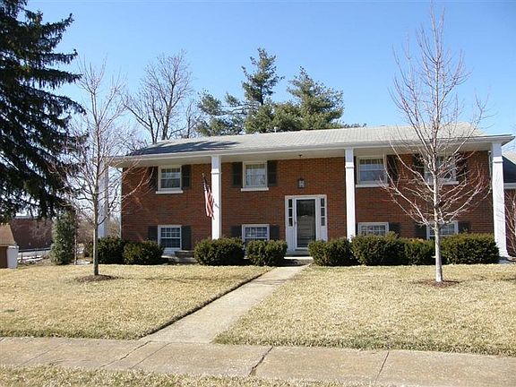 3rd image of 405 McKenna Ct