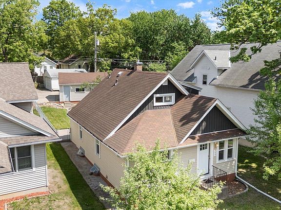 3rd image of 3442 Morgan Ave N