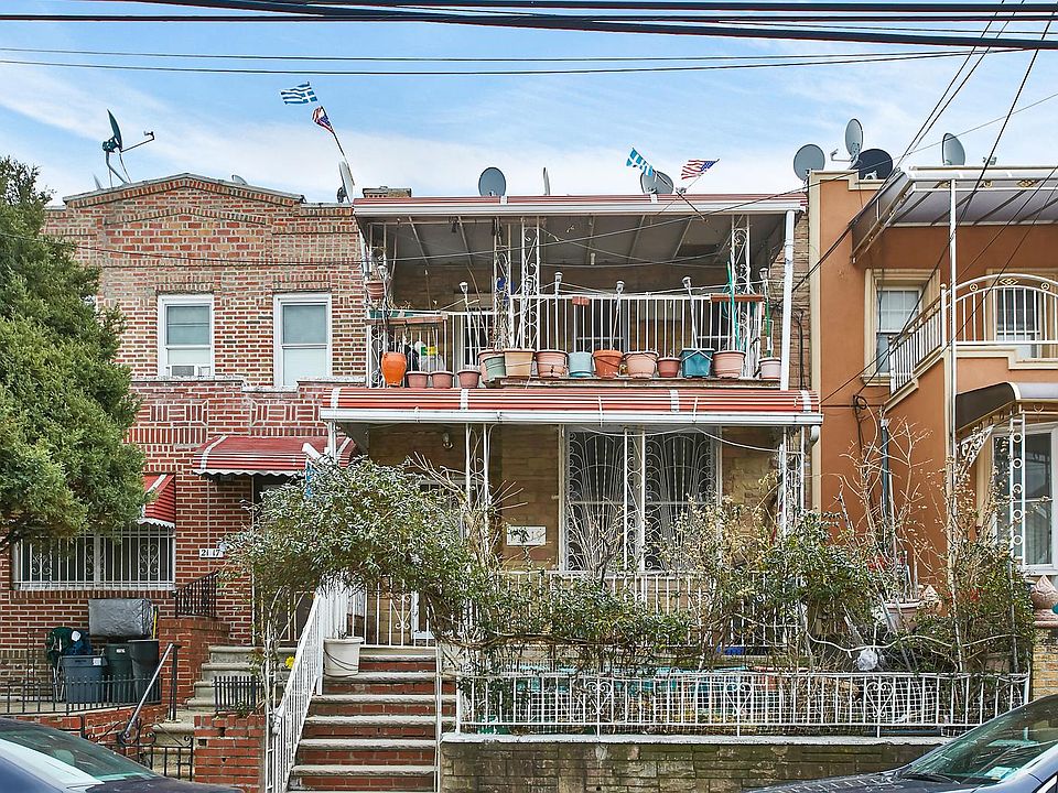 1st image of 2119 37th St