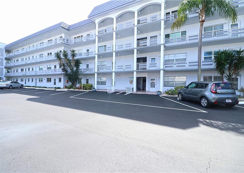 1st image of 3018 59th St S APT 401