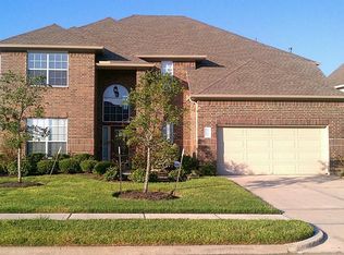 12309 Winding Shores Dr, Pearland, TX 77584