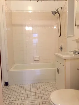 Rented by Mason Real Estate | media 22