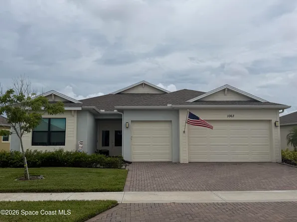 1063 Great Belt Cir, Melbourne, FL 32940