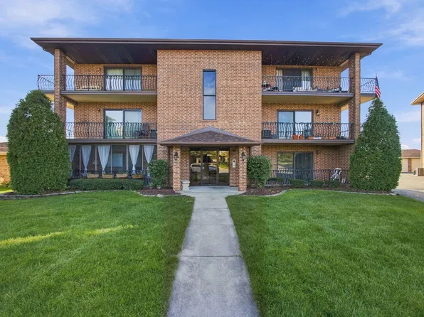16755 Paxton Ave APT 3S, Tinley Park, IL 60477