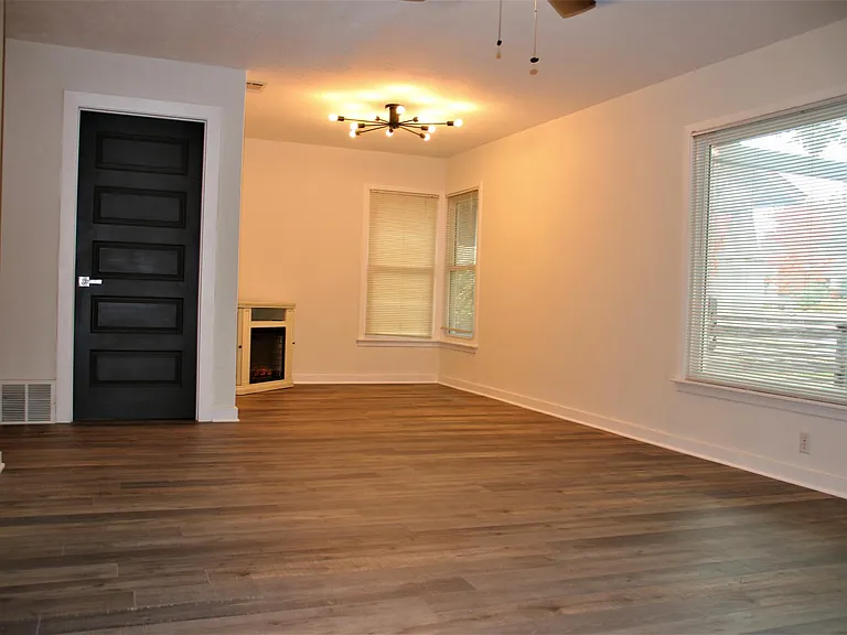 4601 Birchman Ave — Photo 7