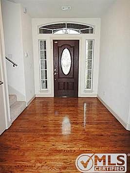 2nd image of 2804 Park St