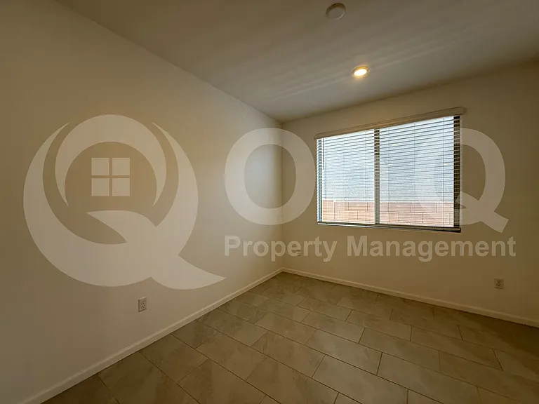 6704 E Caminito La Piscina — Photo 16