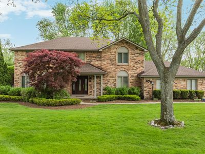 4700 S Valleyview Rd, West Bloomfield, MI, 48323