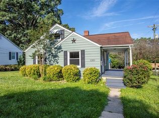 1250 8th St NE, Hickory, NC 28601