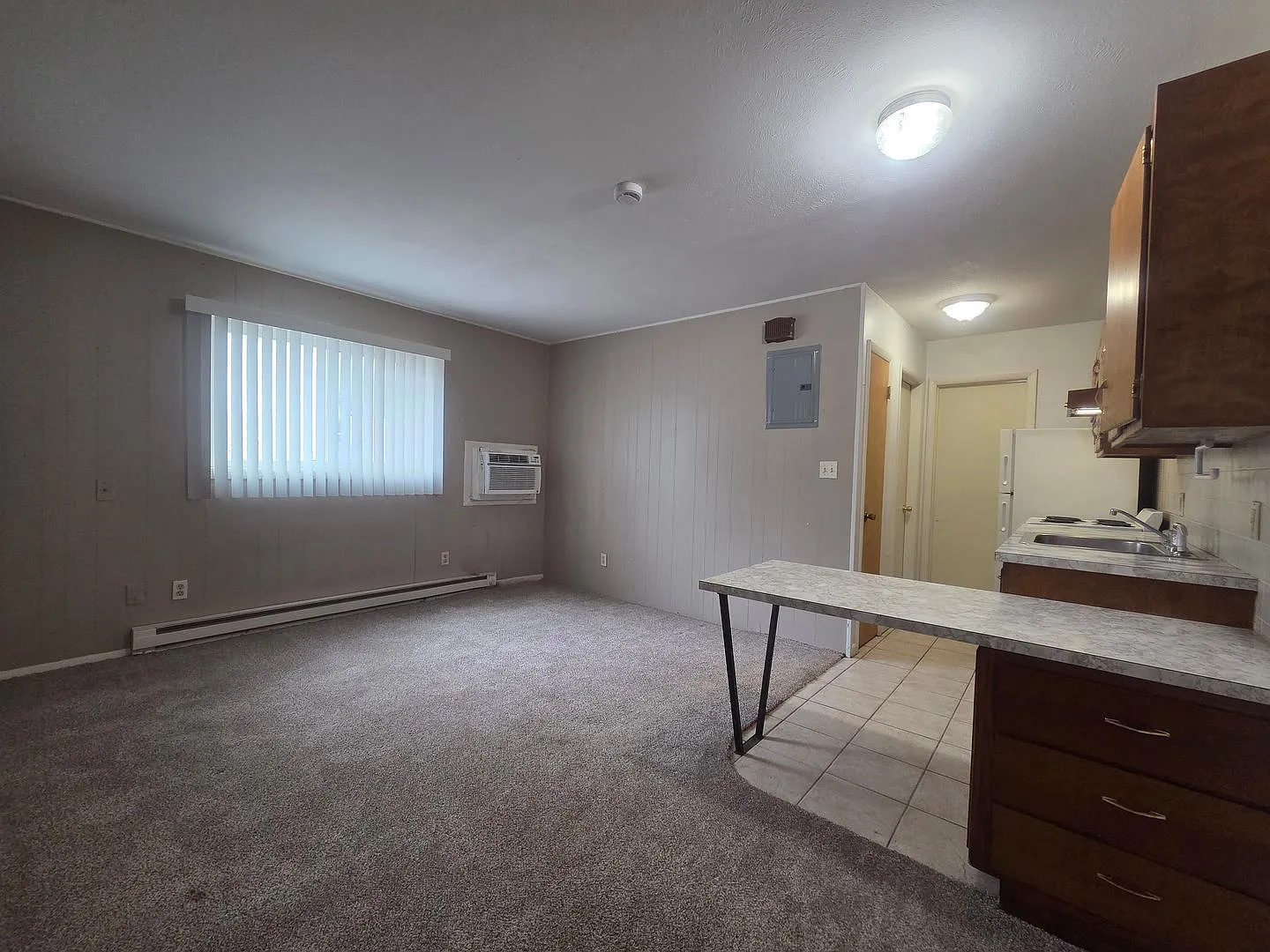 1 bed, 1.0 bath, $850 — Photo 2