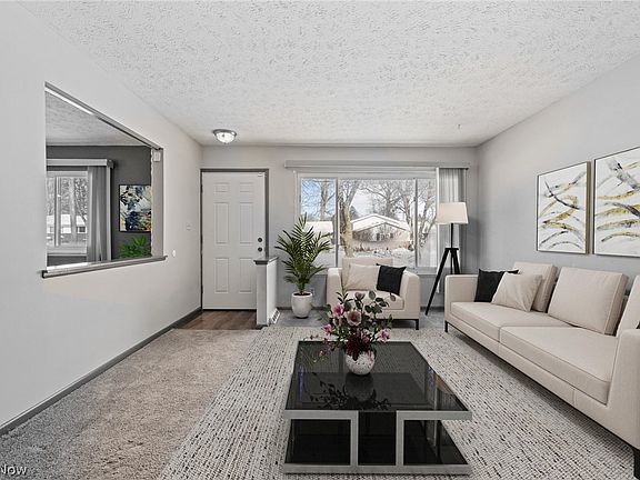 3rd image of 14320 Janice Dr