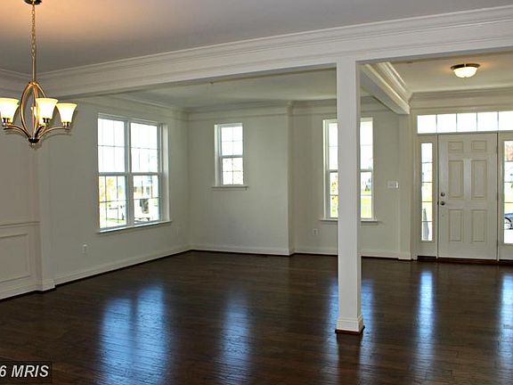 2nd image of 806 Longmaid Dr