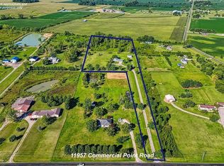 11957 Commercial Point Rd, Ashville, OH 43103