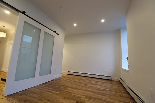 Rented by Blip LLC | media 13