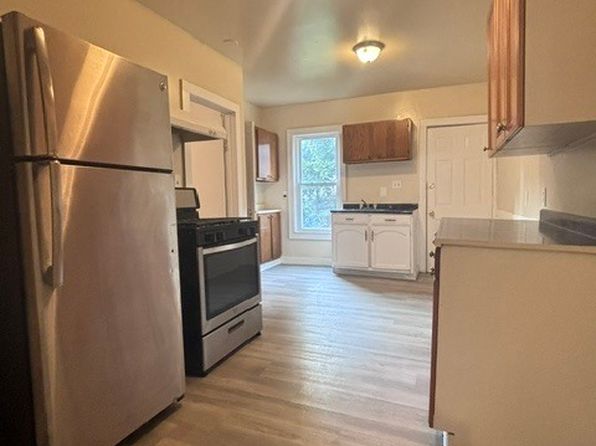386 Gregory St